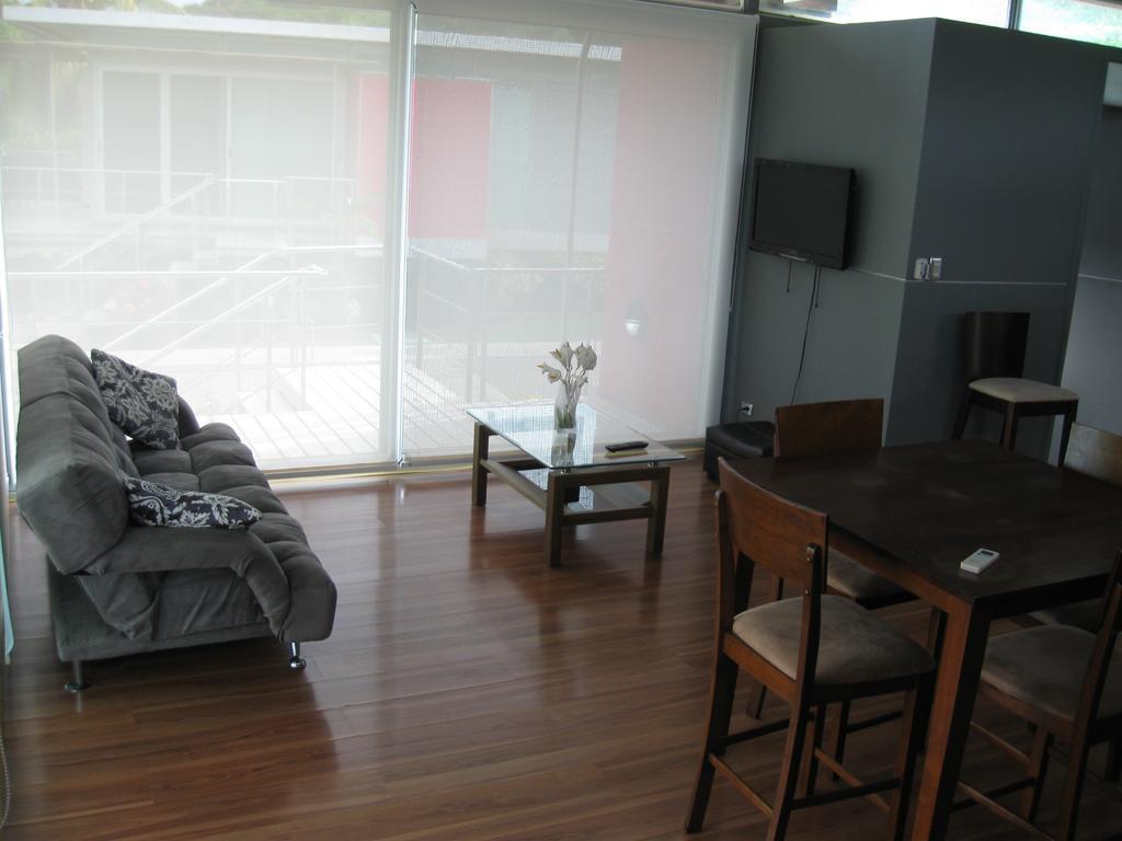 Hermosa Lofts Jaco Room photo